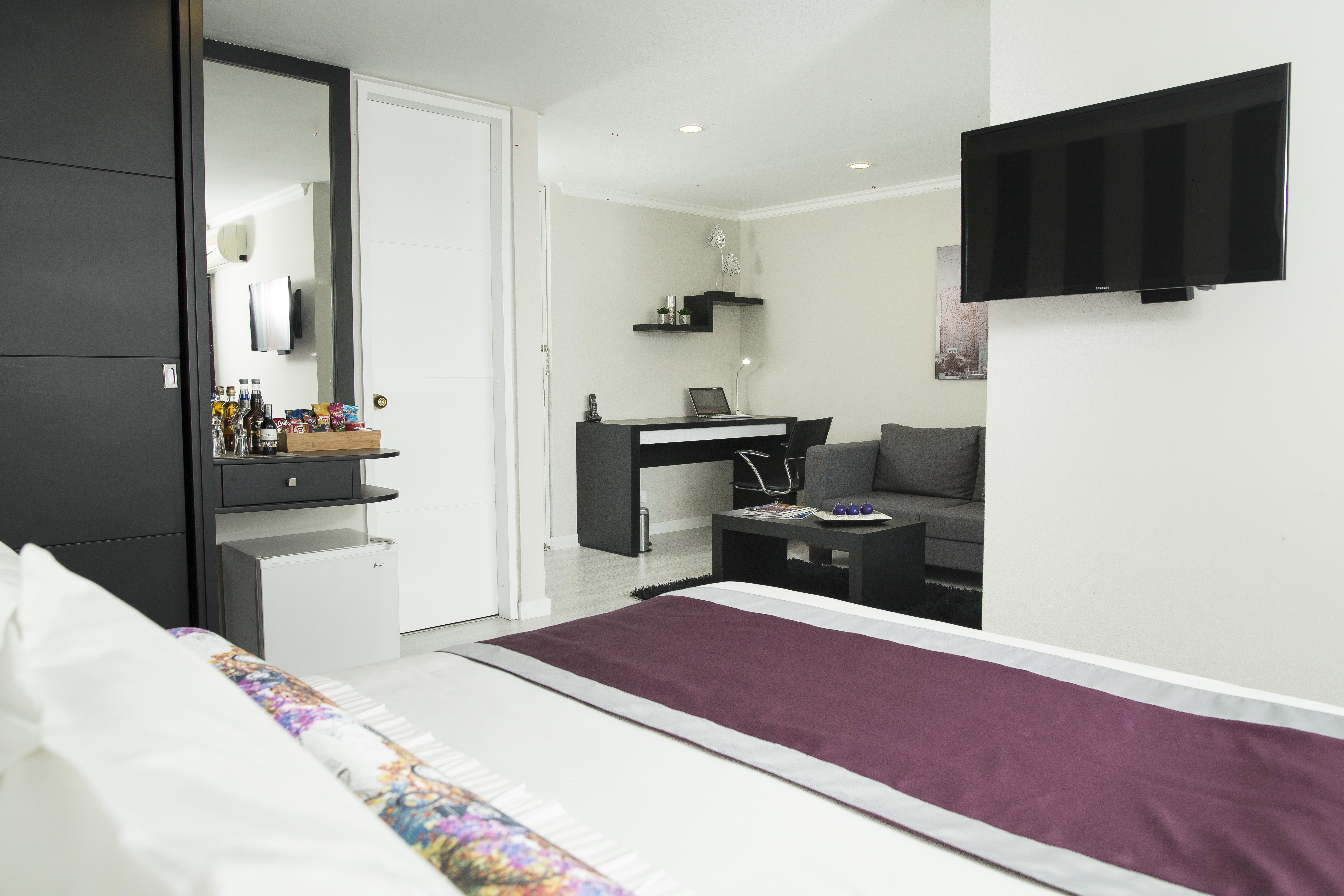 The Morgana Poblado Suites Hotel メデジン エクステリア 写真