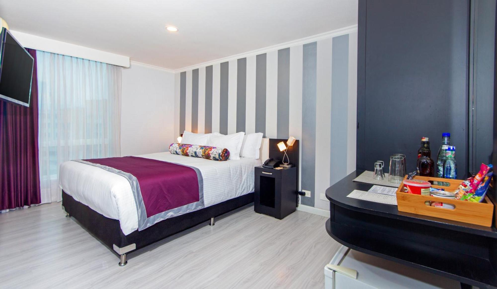 The Morgana Poblado Suites Hotel メデジン 部屋 写真